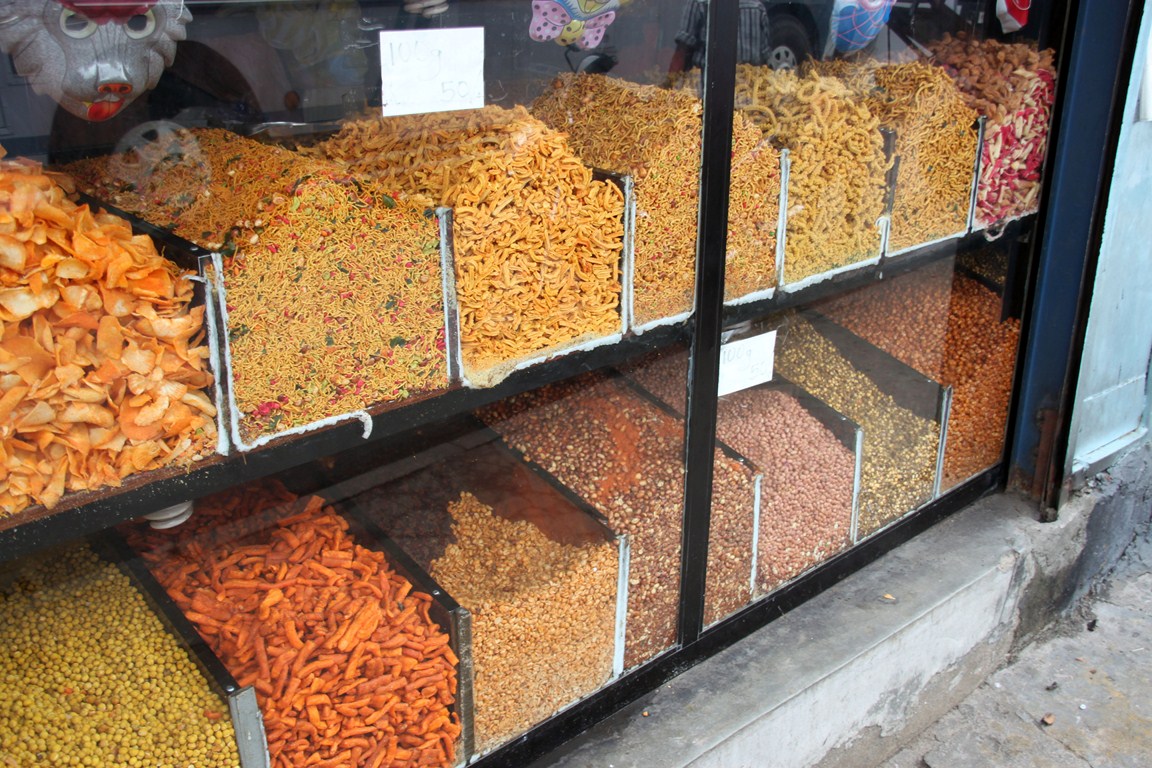 Snacks in Colombo