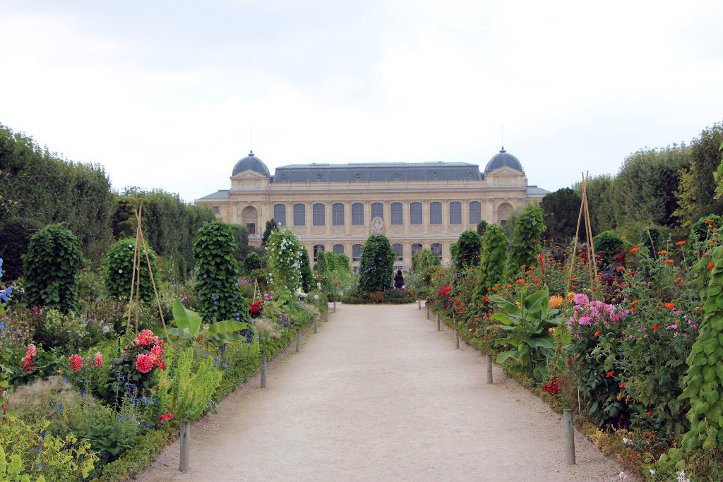 Jardin Tino Rossi in Paris