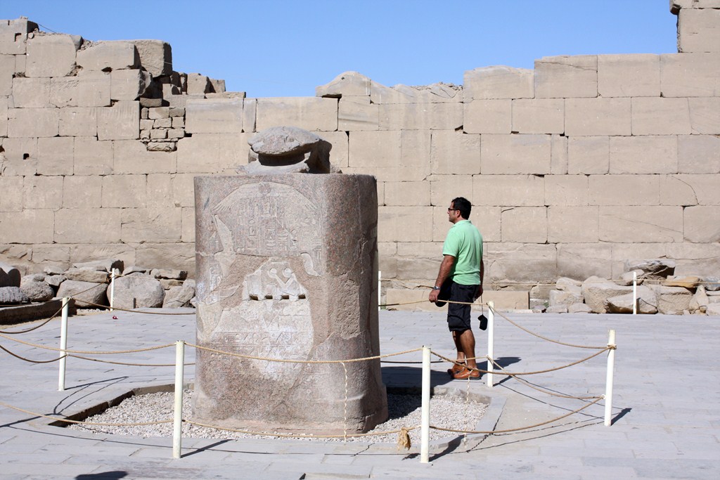 Glücks-Skarabäus in Karnak